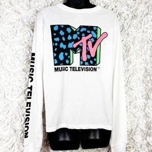 MTV Logo White Long Spell Out Sleeve Graphic Tee